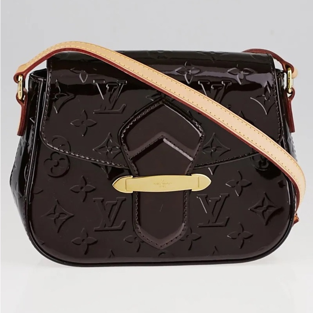 LOUIS VUITTON
Amarante Monogram Vernis Bellflower PM Bag